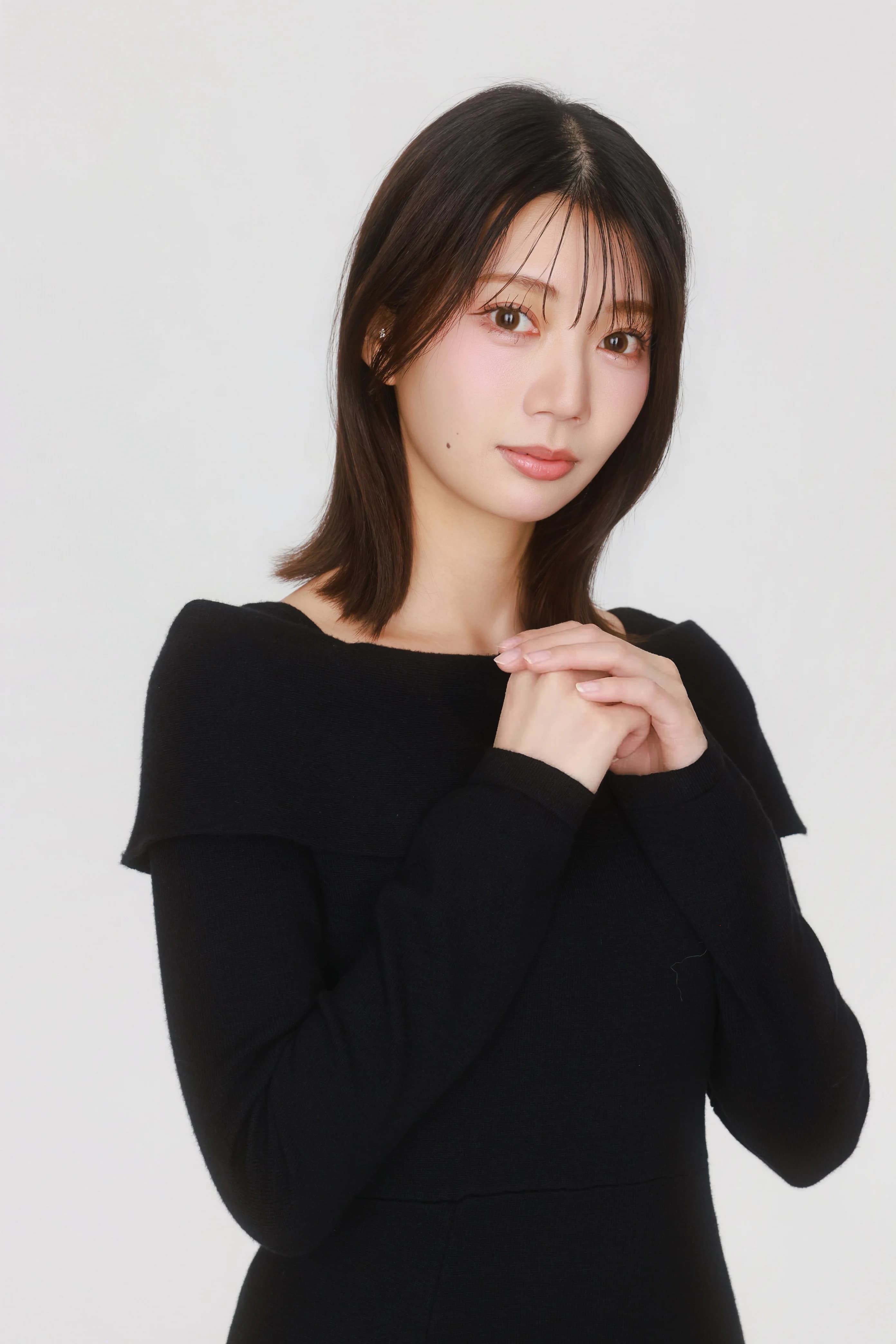 高本彩花