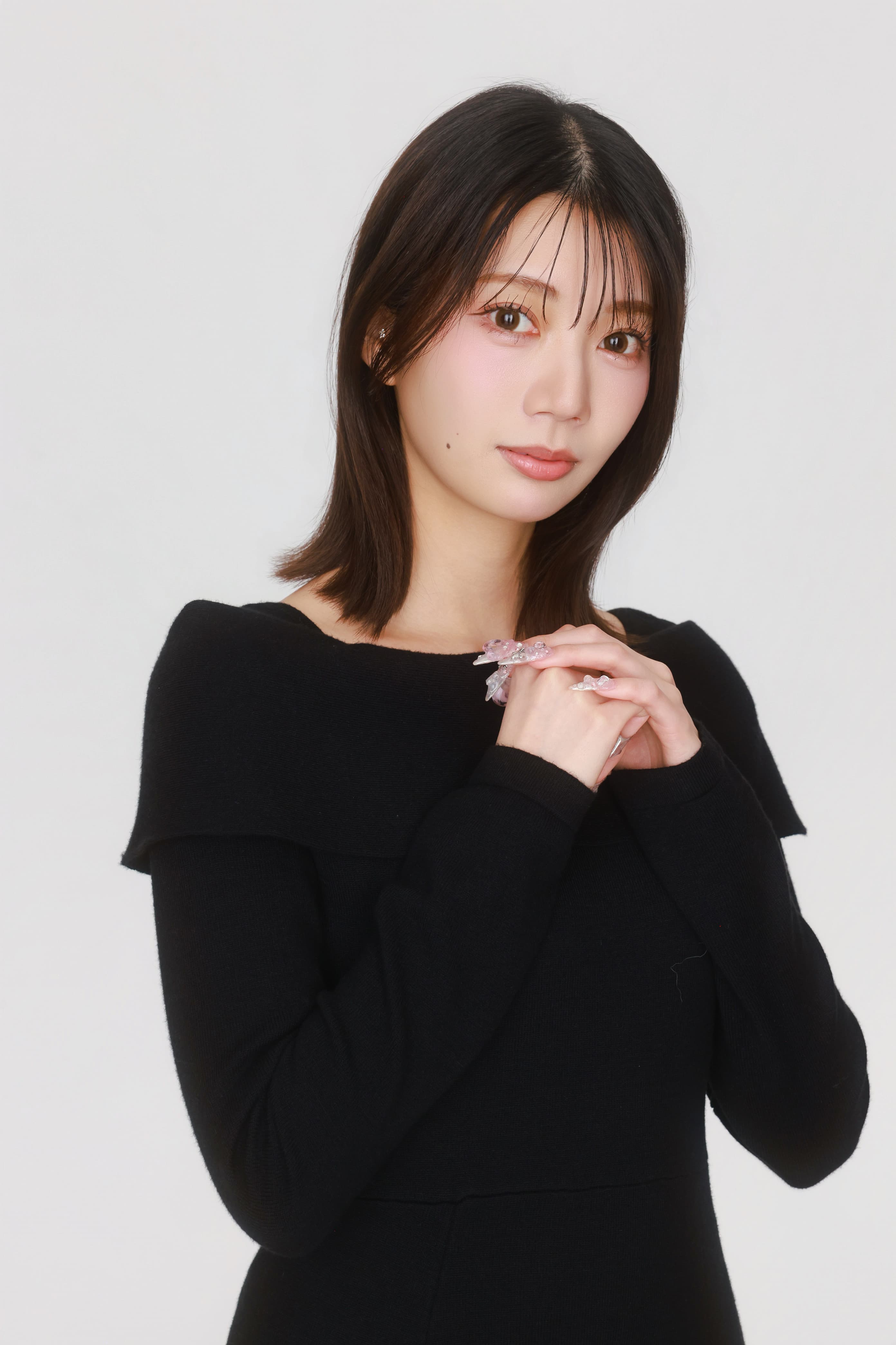 高本彩花